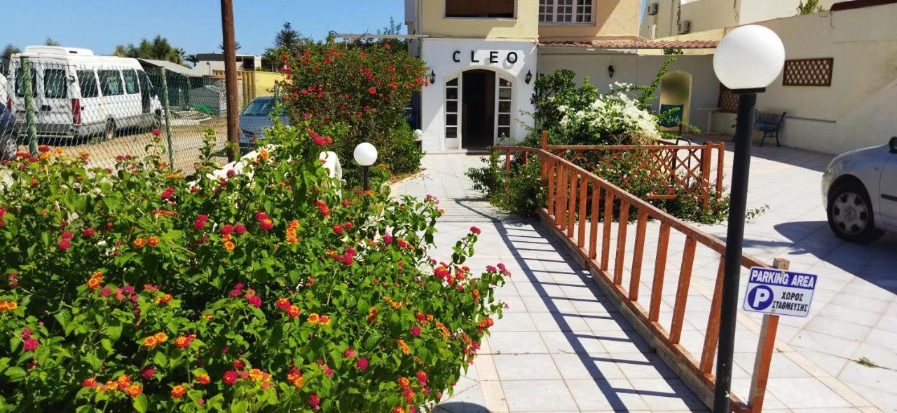 Cleo Rooms 250M From The Beach ماليا المظهر الخارجي الصورة