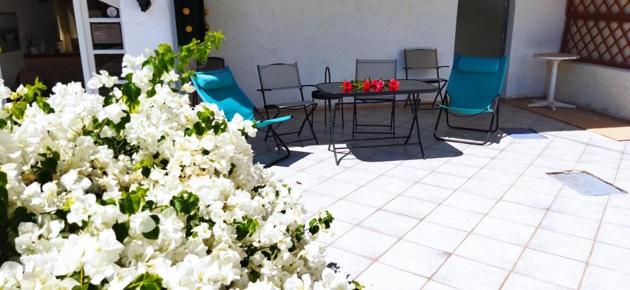 Cleo Rooms 250M From The Beach ماليا المظهر الخارجي الصورة