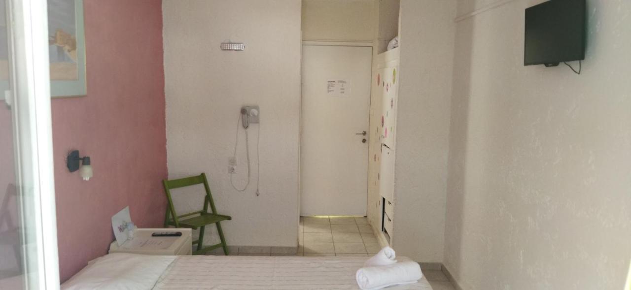 Cleo Rooms 250M From The Beach ماليا المظهر الخارجي الصورة