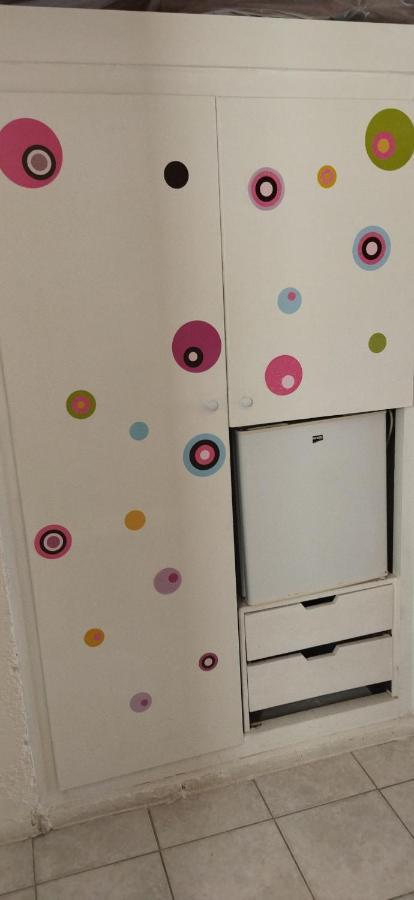 Cleo Rooms 250M From The Beach ماليا المظهر الخارجي الصورة