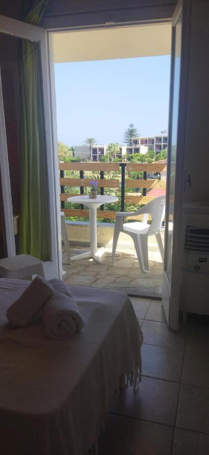 Cleo Rooms 250M From The Beach ماليا المظهر الخارجي الصورة