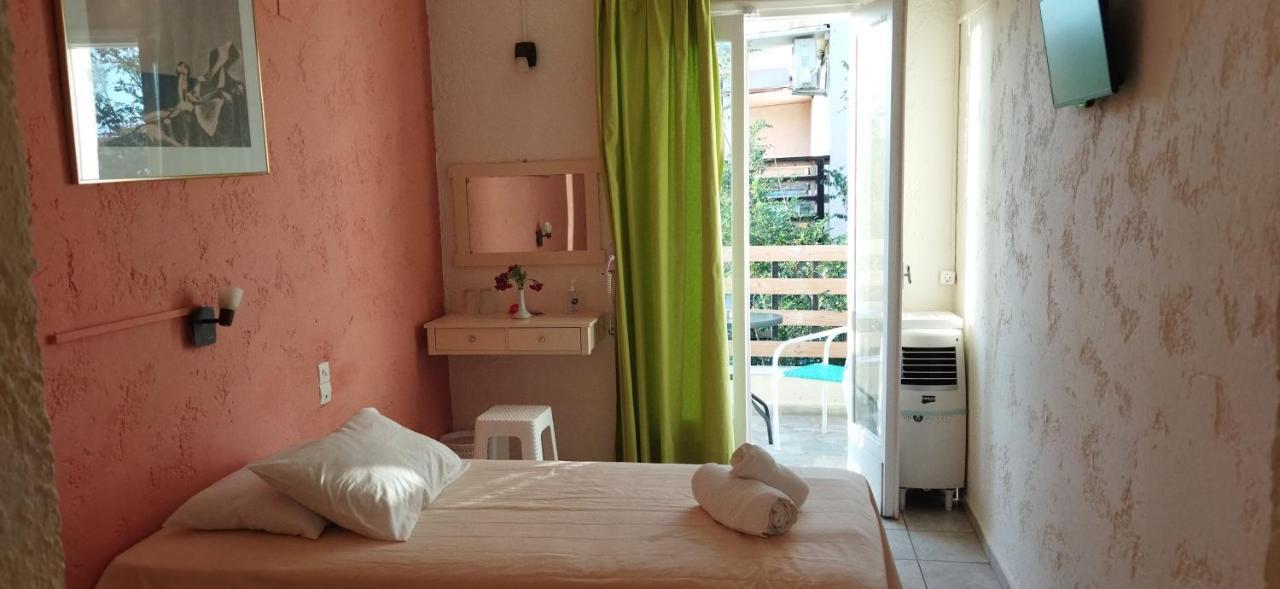 Cleo Rooms 250M From The Beach ماليا المظهر الخارجي الصورة