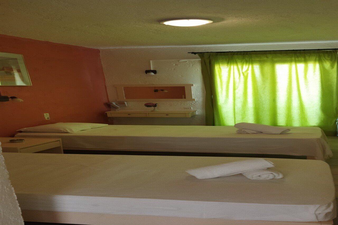 Cleo Rooms 250M From The Beach ماليا المظهر الخارجي الصورة